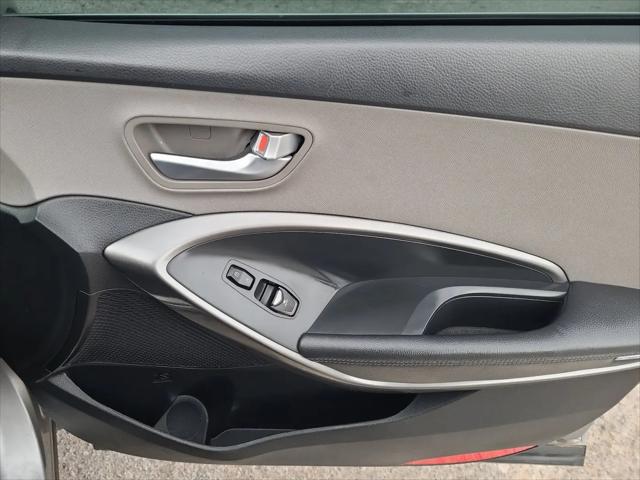 2019 Hyundai Santa Fe XL SE