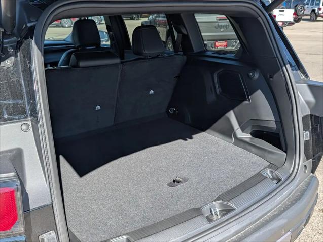 2026 Jeep Cherokee Overland 4x4