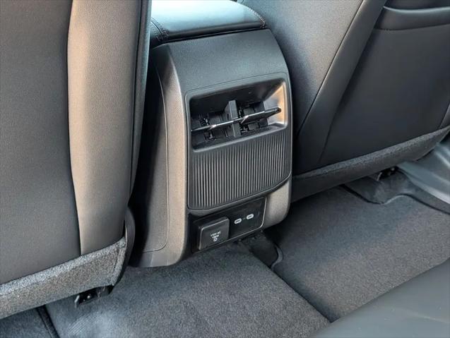 2026 Jeep Cherokee Overland 4x4