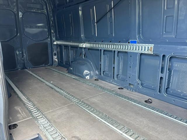 2021 Mercedes-Benz Sprinter 2500 High Roof I4