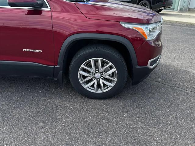 2017 GMC Acadia SLE-2