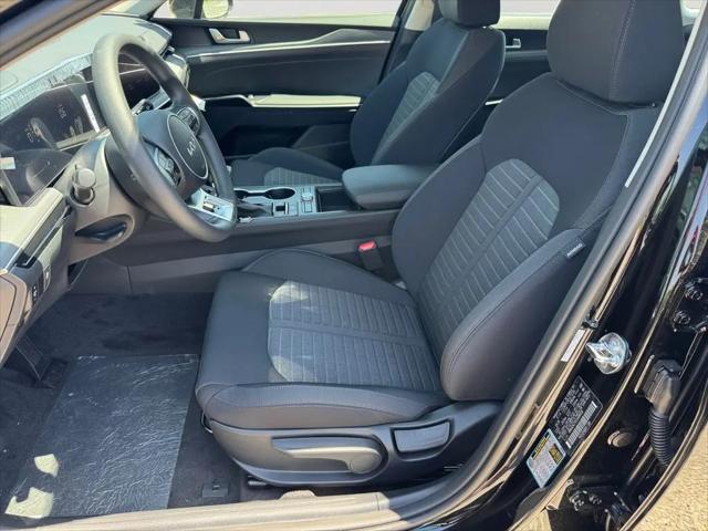 2026 Kia K5 LXS FWD