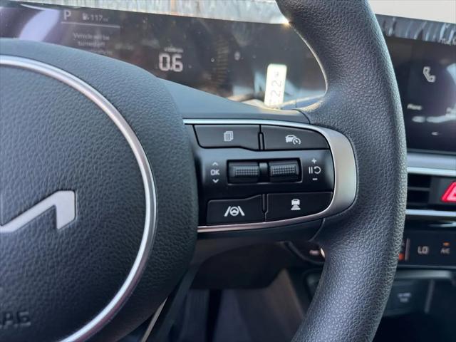 2026 Kia K5 LXS FWD