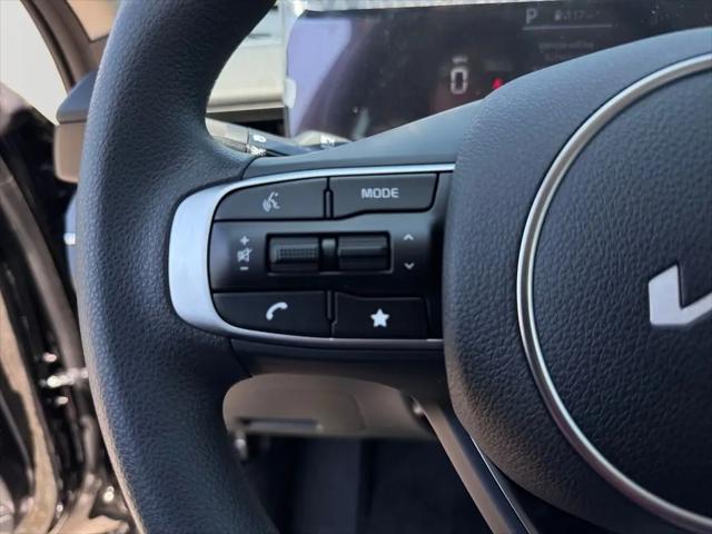 2026 Kia K5 LXS FWD