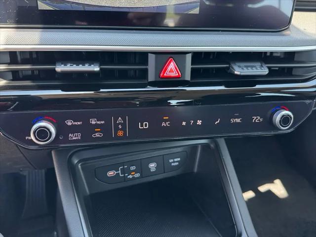 2026 Kia K5 LXS FWD