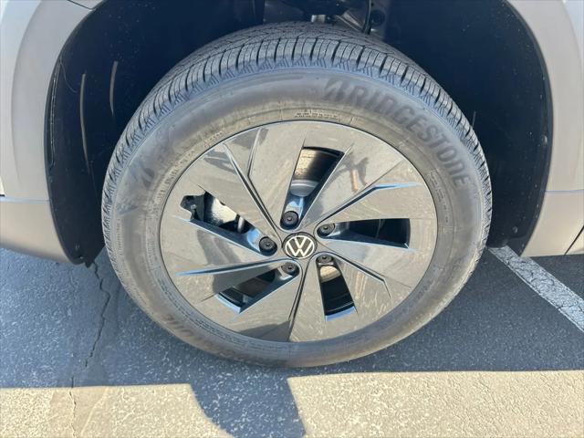 2026 Volkswagen Taos S