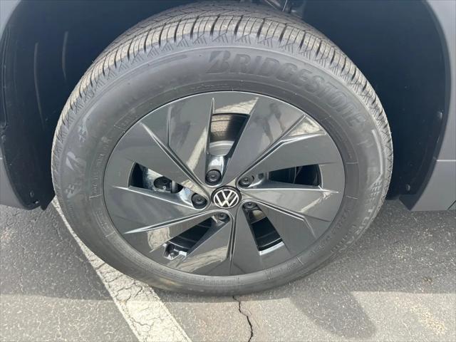 2026 Volkswagen Taos S