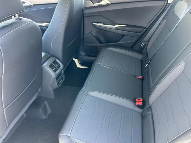 2026 Volkswagen Taos SE Black