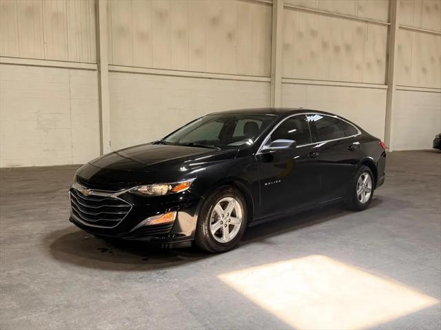 2023 Chevrolet Malibu FWD 1FL for sale in Smithfield, NC