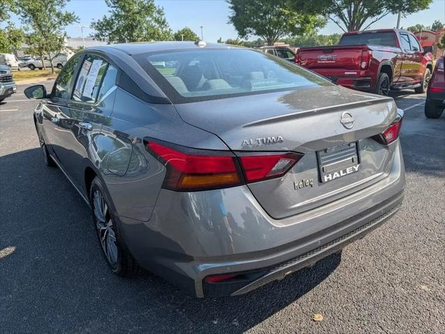 2025 Nissan Altima SV FWD