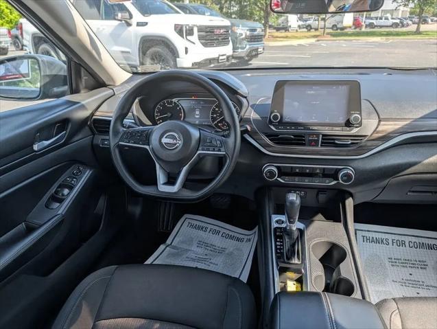 2025 Nissan Altima SV FWD