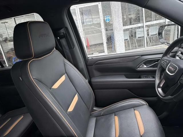 2024 GMC Yukon XL 4WD AT4