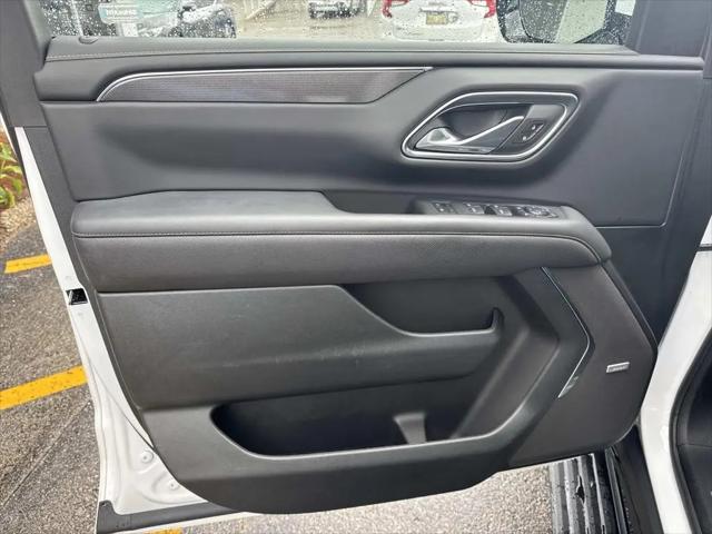 2024 GMC Yukon XL 4WD AT4