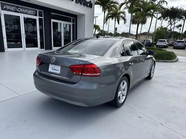 2014 Volkswagen Passat 1.8T SE