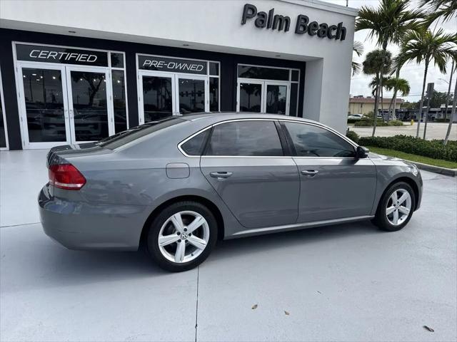 2014 Volkswagen Passat 1.8T SE