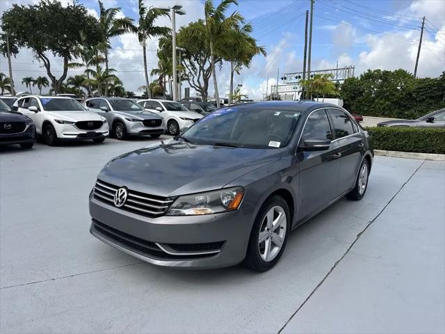 2014 Volkswagen Passat 1.8T SE
