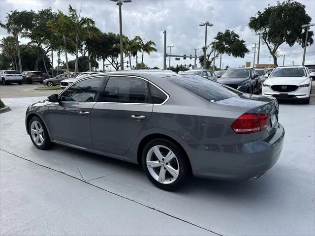2014 Volkswagen Passat 1.8T SE
