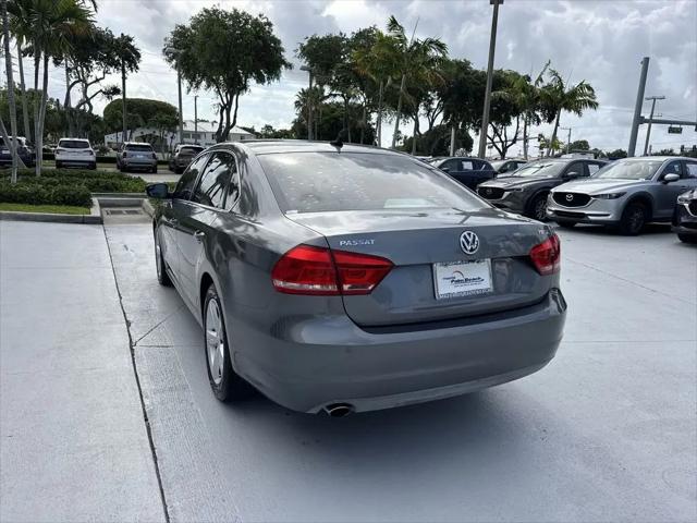 2014 Volkswagen Passat 1.8T SE