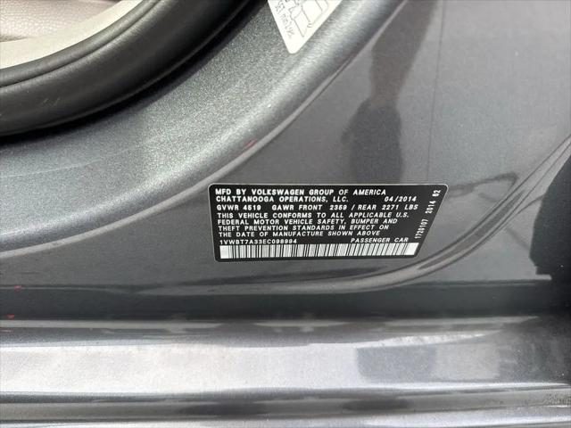 2014 Volkswagen Passat 1.8T SE