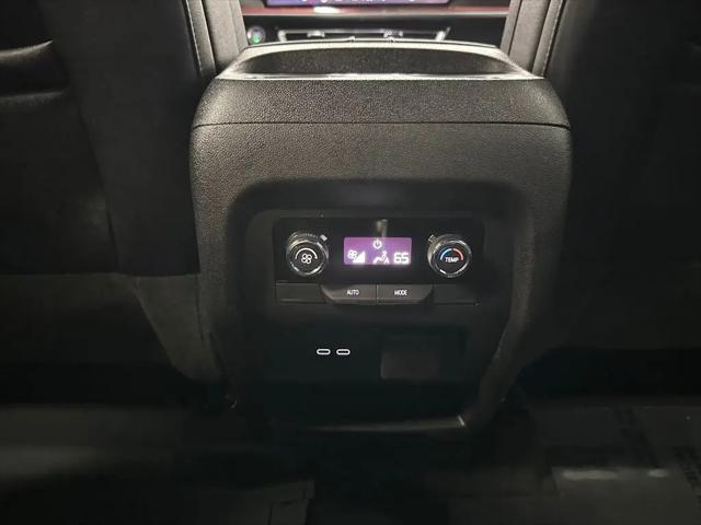 2025 Chevrolet Traverse AWD Z71