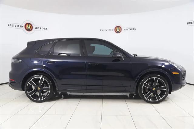 2022 Porsche Cayenne Platinum Edition