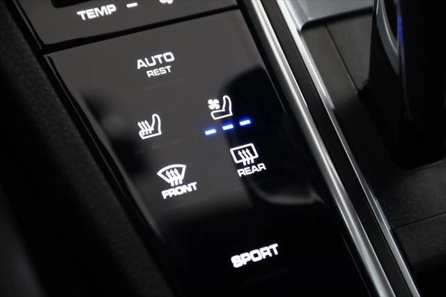 2022 Porsche Cayenne Platinum Edition