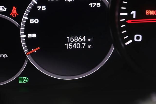 2022 Porsche Cayenne Platinum Edition