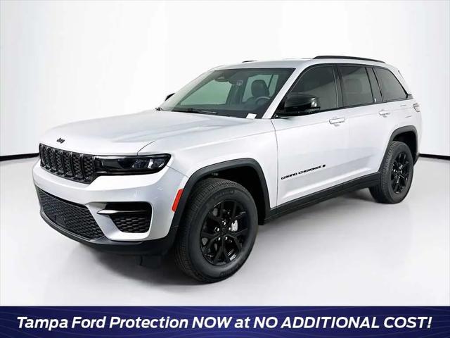 2025 Jeep Grand Cherokee Altitude 4x4 for sale in Tampa, FL