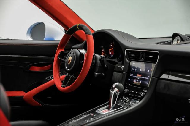 2019 Porsche 911 GT2 RS