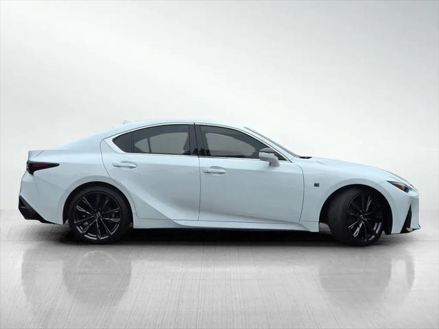 2024 Lexus IS 300 F SPORT Design