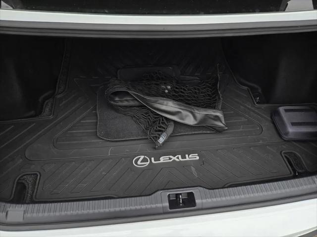 2024 Lexus IS 300 F SPORT Design
