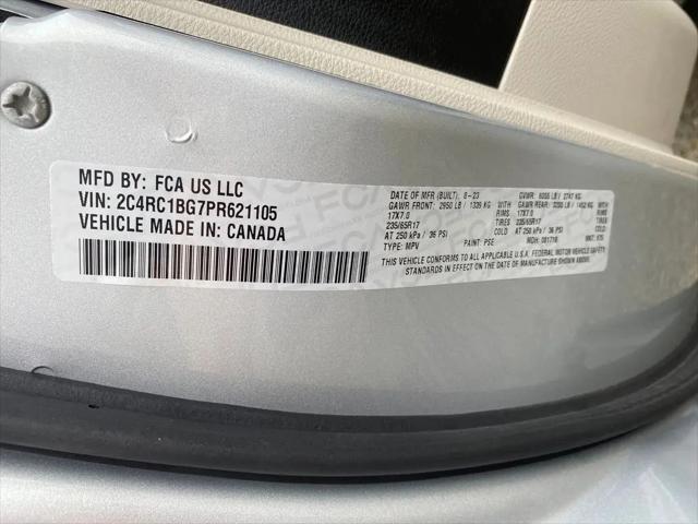 2023 Chrysler Pacifica Touring L