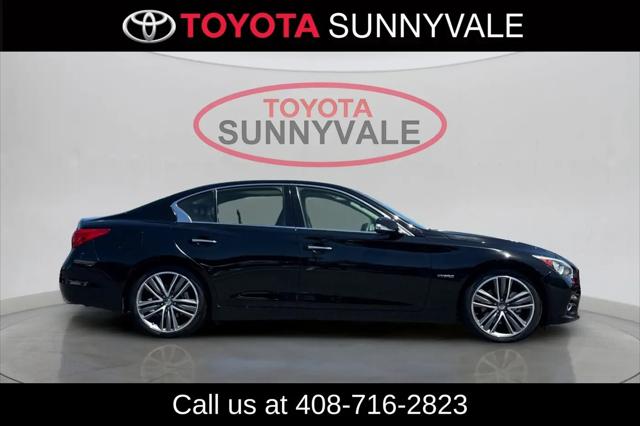 2017 INFINITI Q50h Hybrid