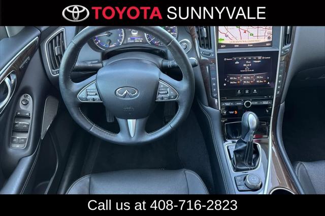2017 INFINITI Q50h Hybrid