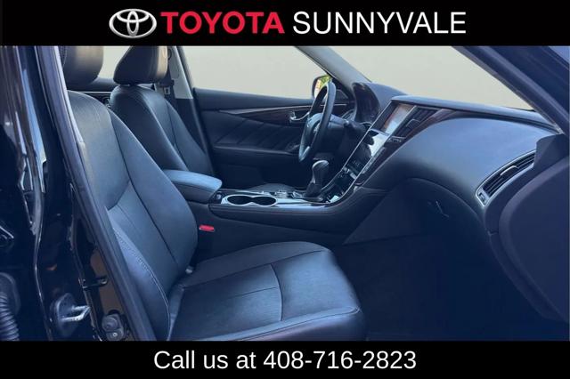 2017 INFINITI Q50h Hybrid