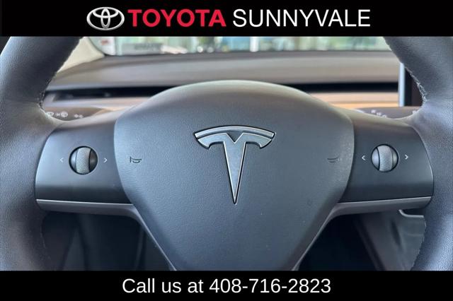 2022 Tesla Model 3 Rear-Wheel Drive