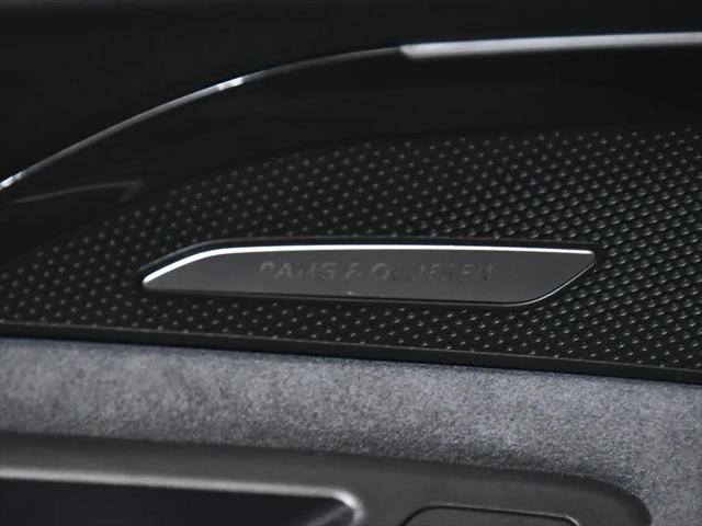 2025 Audi SQ5 Premium Plus TFSI quattro S tronic