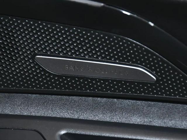 2025 Audi SQ5 Premium Plus TFSI quattro S tronic