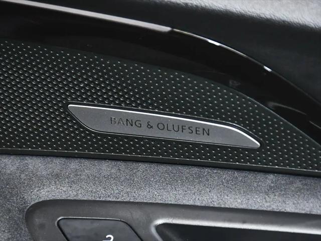 2025 Audi SQ5 Premium Plus TFSI quattro S tronic