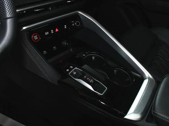 2025 Audi SQ5 Premium Plus TFSI quattro S tronic