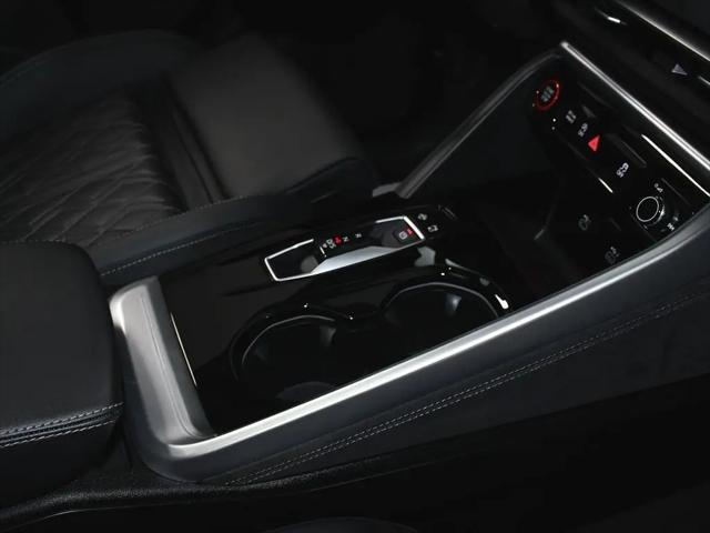 2025 Audi SQ5 Premium Plus TFSI quattro S tronic
