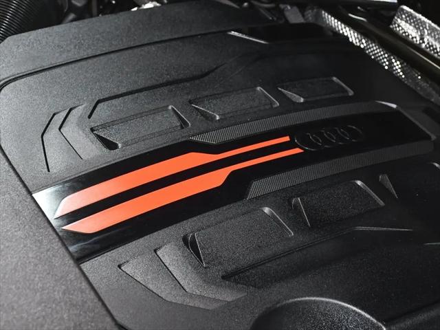 2025 Audi SQ5 Premium Plus TFSI quattro S tronic