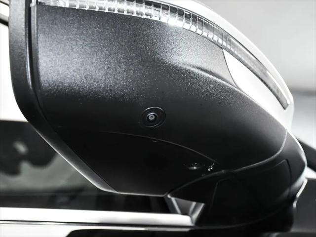 2025 Audi SQ5 Premium Plus TFSI quattro S tronic