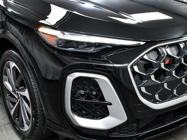 2025 Audi SQ5 Premium Plus TFSI quattro S tronic