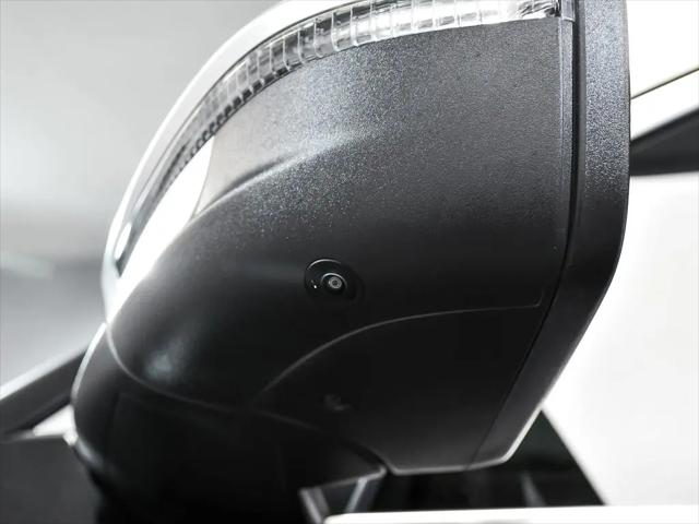 2025 Audi SQ5 Premium Plus TFSI quattro S tronic