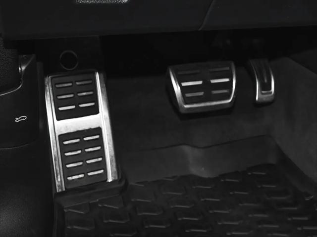 2023 Audi SQ5 Sportback Premium Plus TFSI quattro Tiptronic