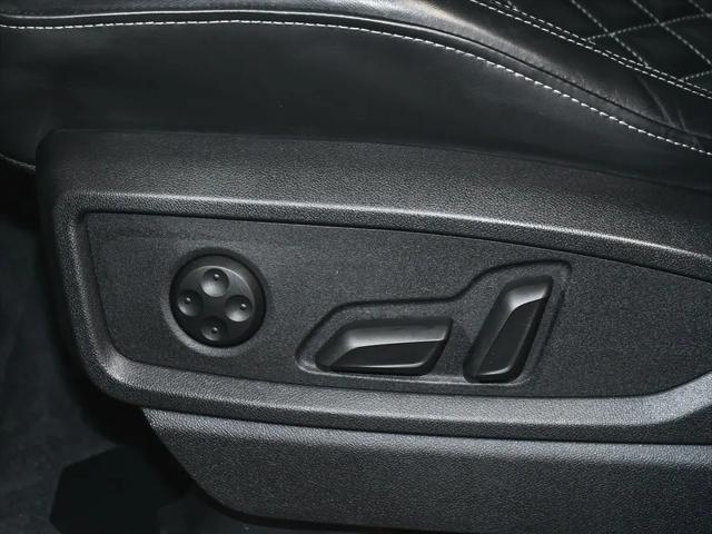 2023 Audi SQ5 Sportback Premium Plus TFSI quattro Tiptronic