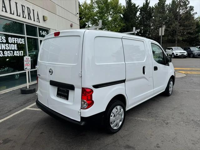 2019 Nissan NV200 S