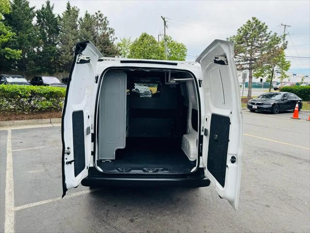 2019 Nissan NV200 S