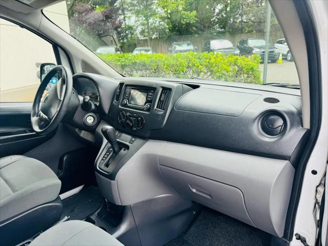 2019 Nissan NV200 S